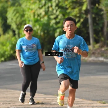Runner Photo 8090931