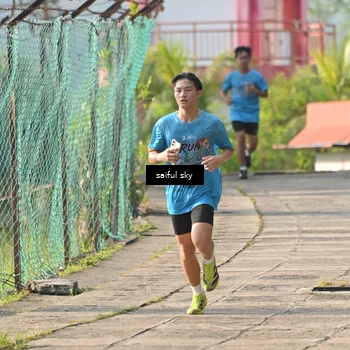 Runner Photo 8090975