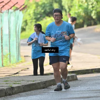 Runner Photo 8091074
