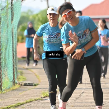 Runner Photo 8091113