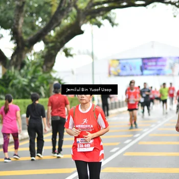 Runner Photo 8091475