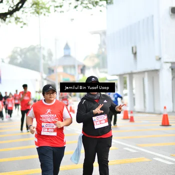 Runner Photo 8091639