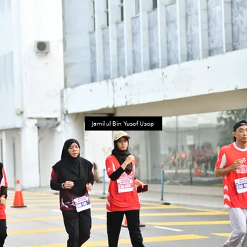 Runner Photo 8091796