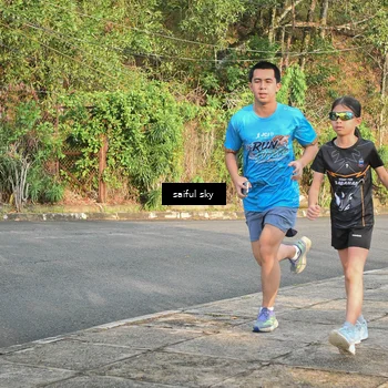 Runner Photo 8092026