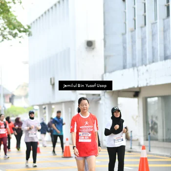 Runner Photo 8092103