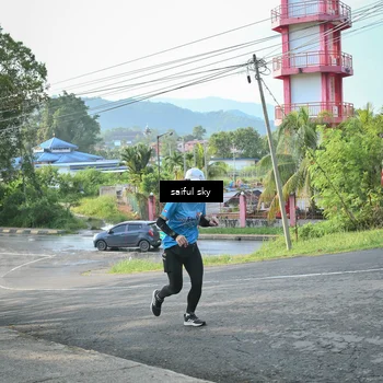 Runner Photo 8092108
