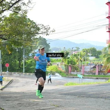 Runner Photo 8092202