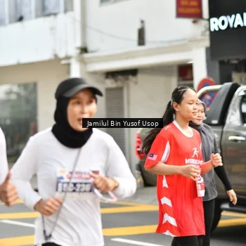 Runner Photo 8092368