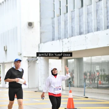 Runner Photo 8092460