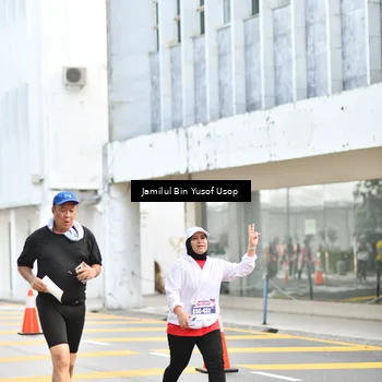 Runner Photo 8092463