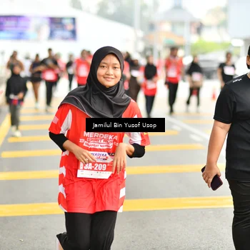 Runner Photo 8092499