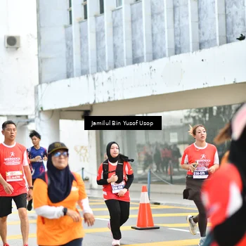 Runner Photo 8092575