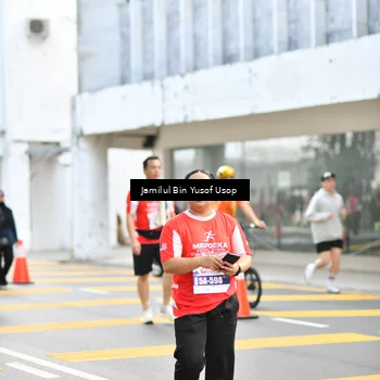 Runner Photo 8092602