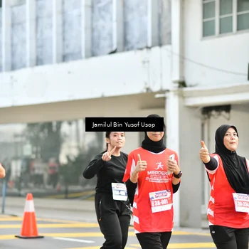 Runner Photo 8092849