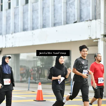 Runner Photo 8092855