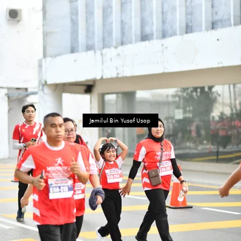 Runner Photo 8092872