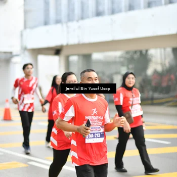 Runner Photo 8092873