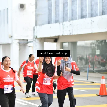 Runner Photo 8093013