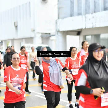 Runner Photo 8093045