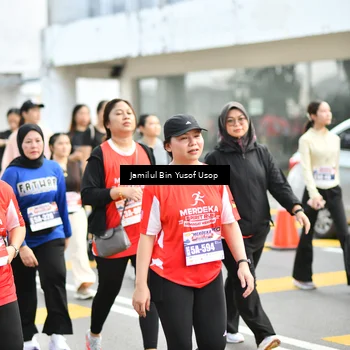 Runner Photo 8093054