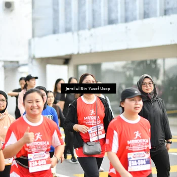 Runner Photo 8093055