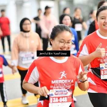 Runner Photo 8093057