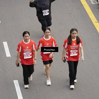 Runner Photo 8093399