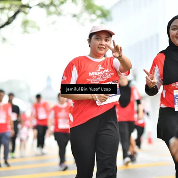 Runner Photo 8093404