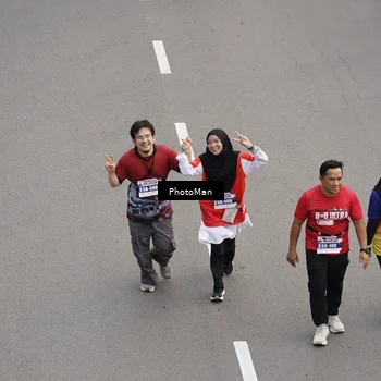 Runner Photo 8093424