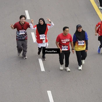Runner Photo 8093449