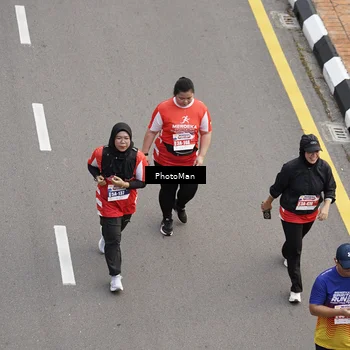 Runner Photo 8093472