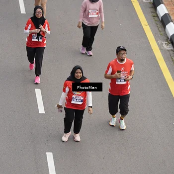 Runner Photo 8093501