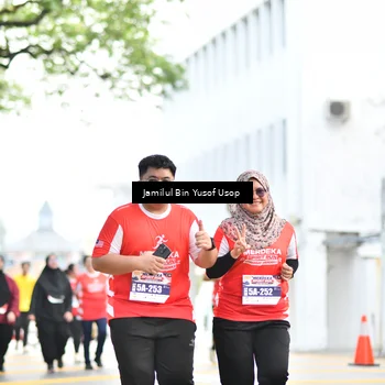 Runner Photo 8093543