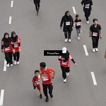 Runner Photo 8093559