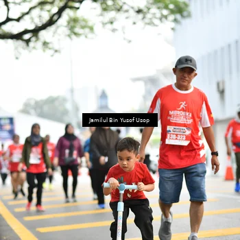 Runner Photo 8093592