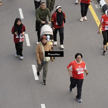 Runner Photo 8093658