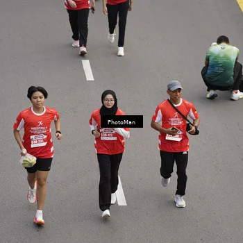 Runner Photo 8093704