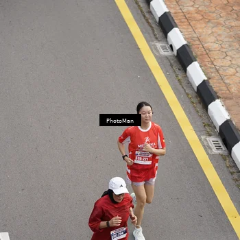 Runner Photo 8093734