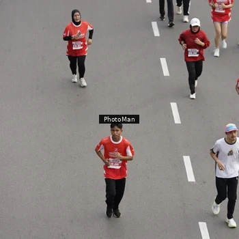 Runner Photo 8093745