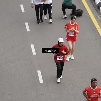 Runner Photo 8093753