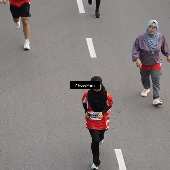 Runner Photo 8093764