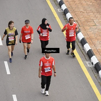 Runner Photo 8093810