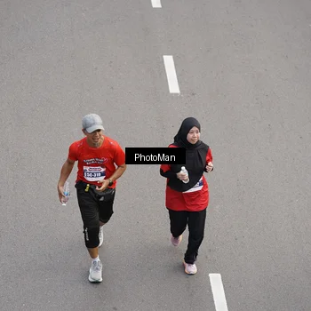 Runner Photo 8093834
