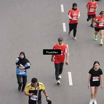 Runner Photo 8093872