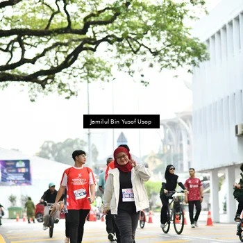 Runner Photo 8093875