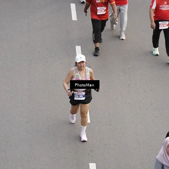 Runner Photo 8093892