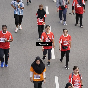 Runner Photo 8093917