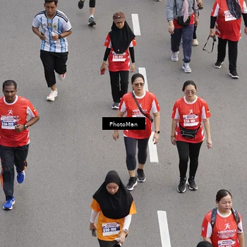 Runner Photo 8093924