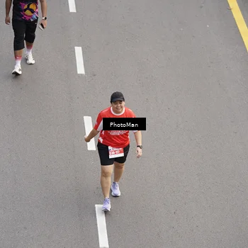 Runner Photo 8093974