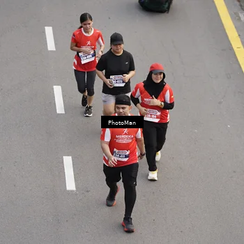 Runner Photo 8093976